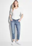 7/8 Casual Fit Jeans