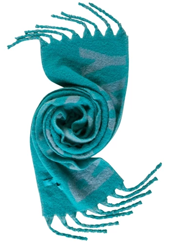 Flauschiger Schal