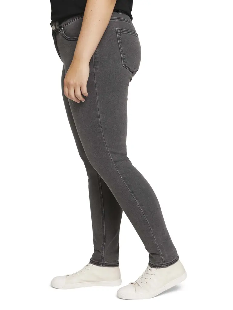 Plus - Used Look Skinny Jeans mit Bio-Baumwolle