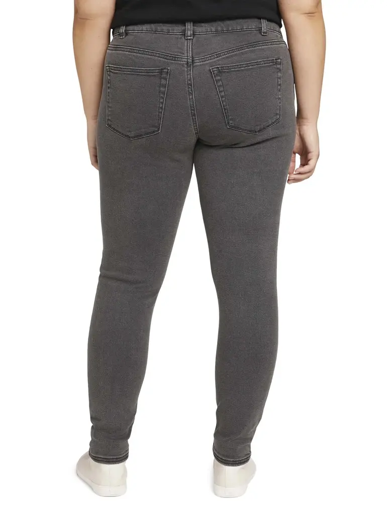 Plus - Used Look Skinny Jeans mit Bio-Baumwolle