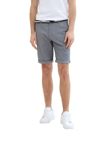 Slim Chino Shorts mit Gürtel